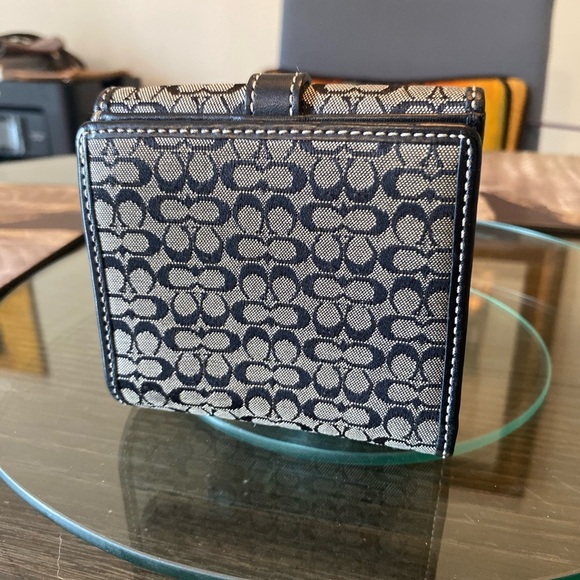 Coach Black and Gray Patterned Wallet - Picture 2 of 3